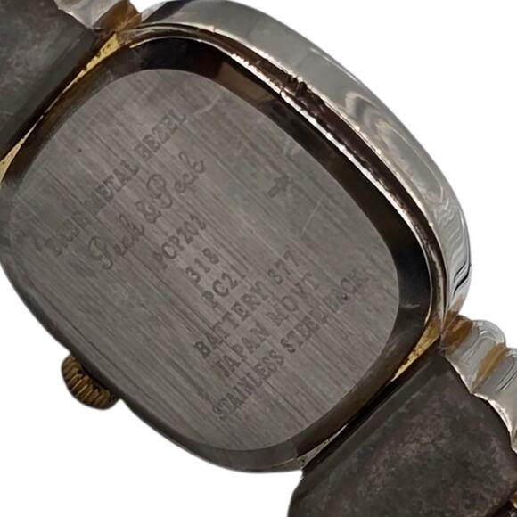 Peck & Peck Watch Women Quartz Mother of Pearl Silver Gold Tone Bracelet Quartz - Picture 6 of 9